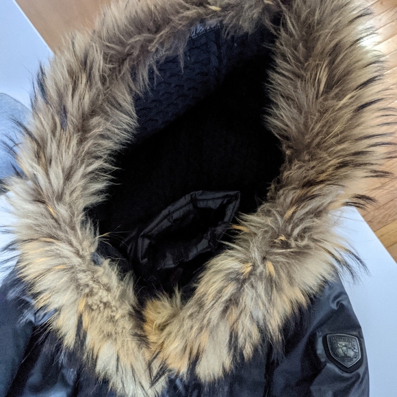 Coat - Picture 9 of 10